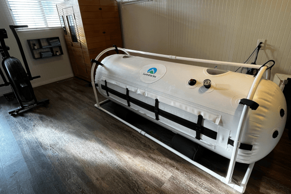 Home gym with sauna and hyperbaric chamber rent hyperbaric Utah for daily wellness